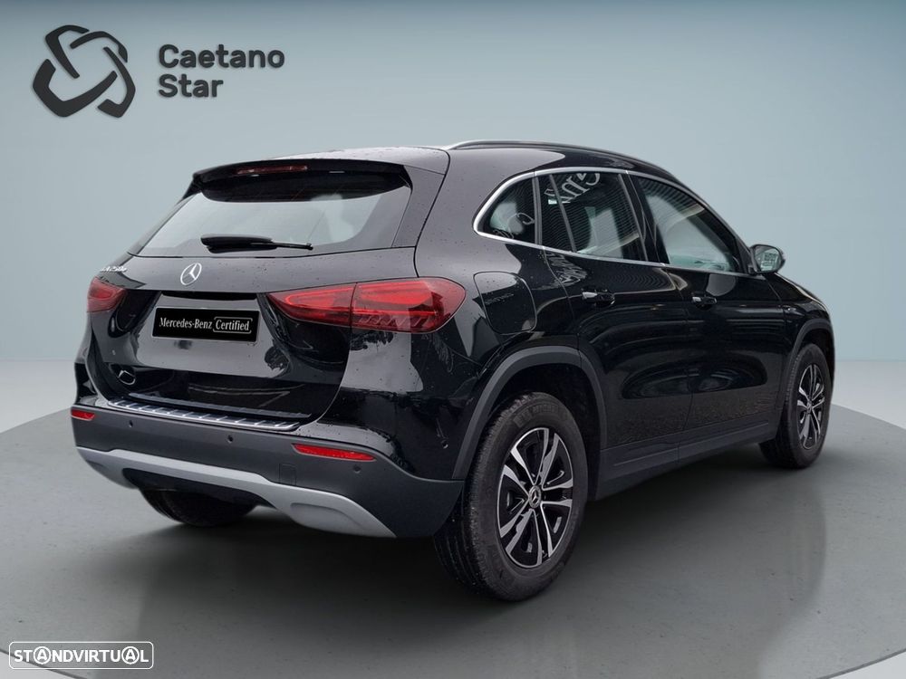 Mercedes-Benz GLA 250 e - 8