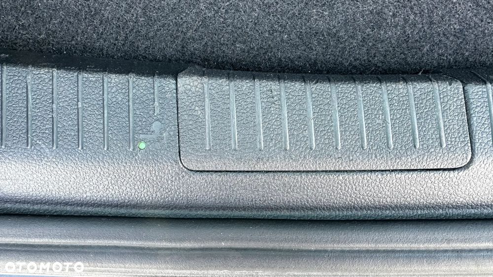 Volkswagen Golf - 11