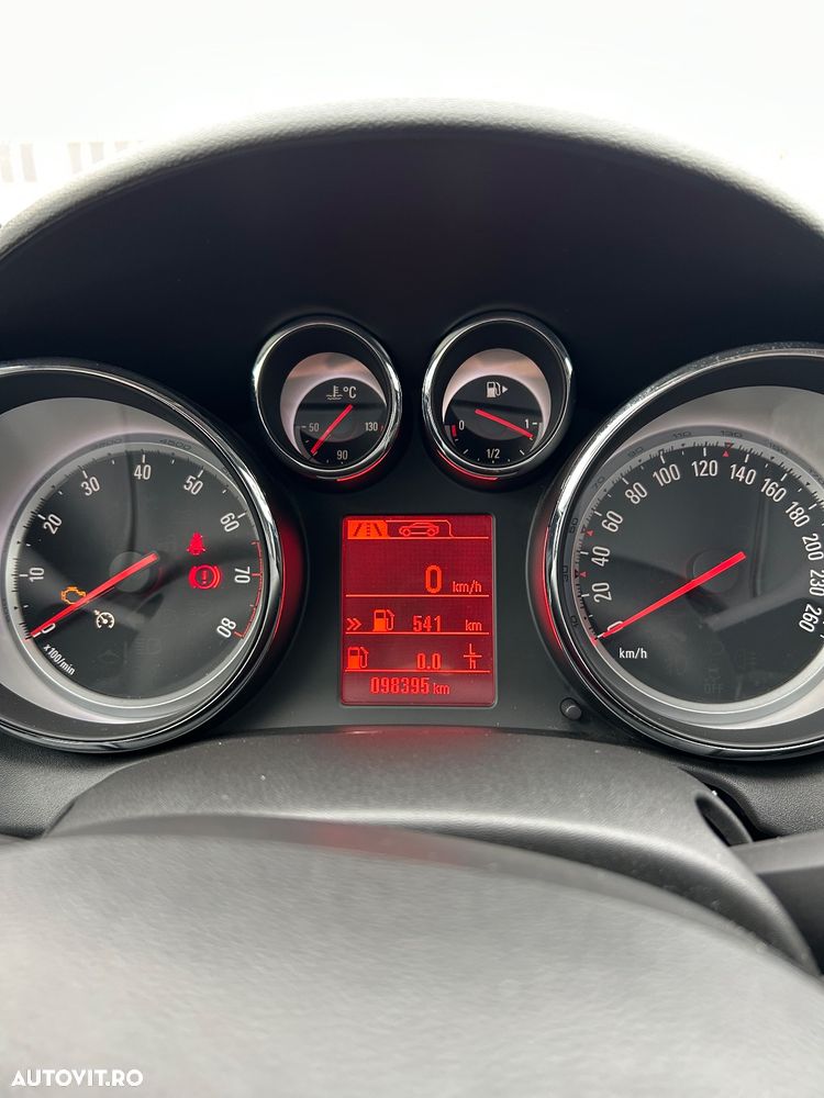 Opel Astra 1.6 TWINPORT ECOTEC Selection - 11