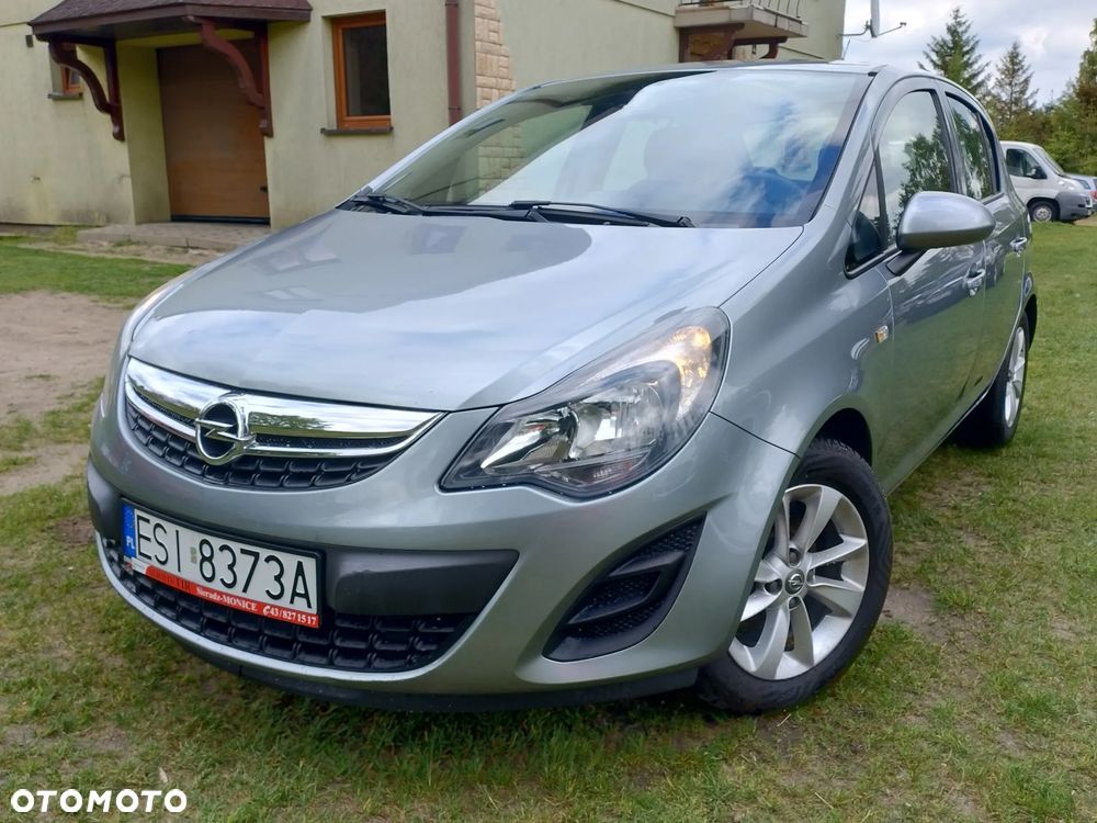Opel Corsa 1.2 16V Edition / Active - 4