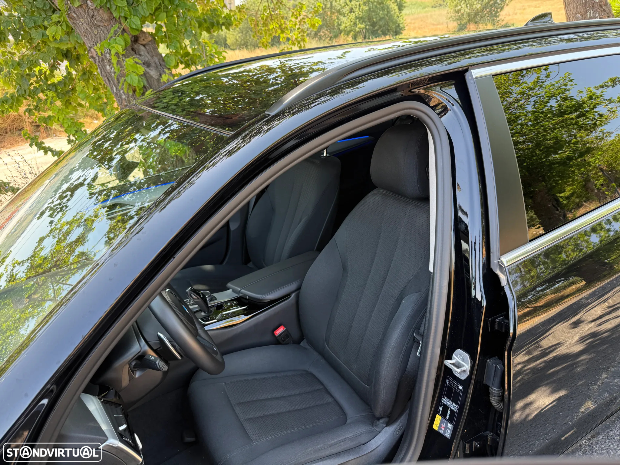 BMW 530 e Pack Desportivo M - 25