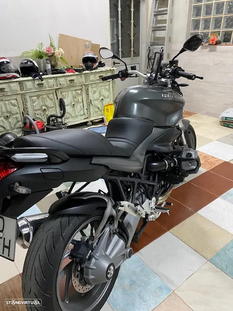 BMW R 1200 R - 2
