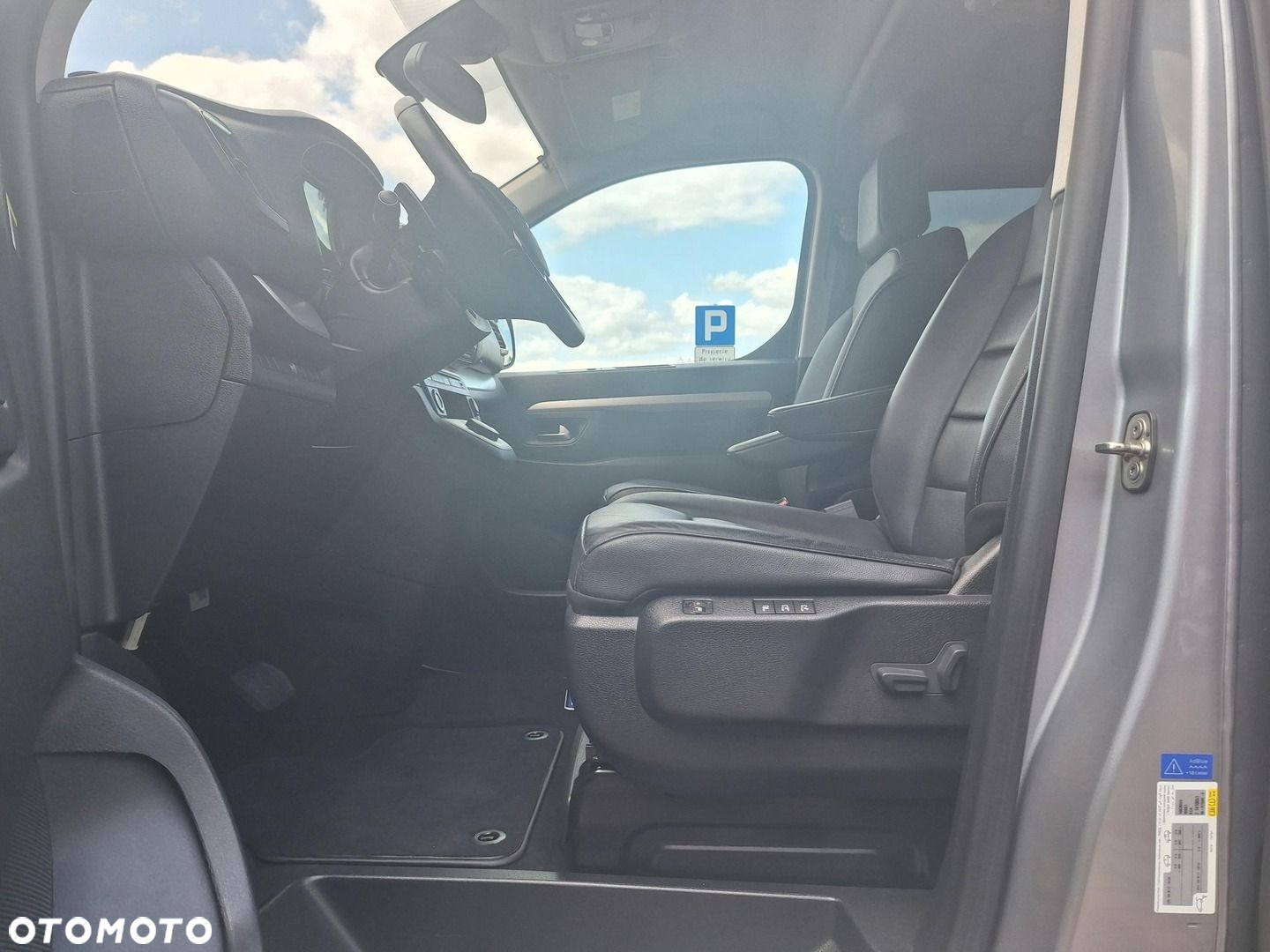 Toyota Proace Verso 2.0 D4-D Long VIP - 11