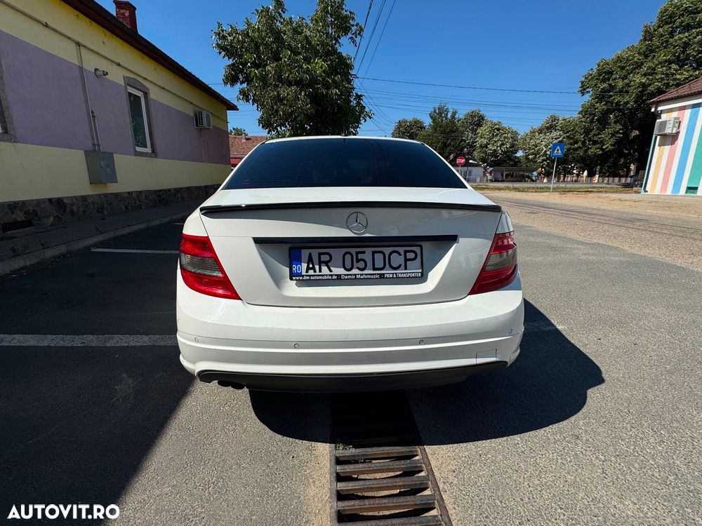 Mercedes-Benz C 180 Kompressor Avantgarde - 7