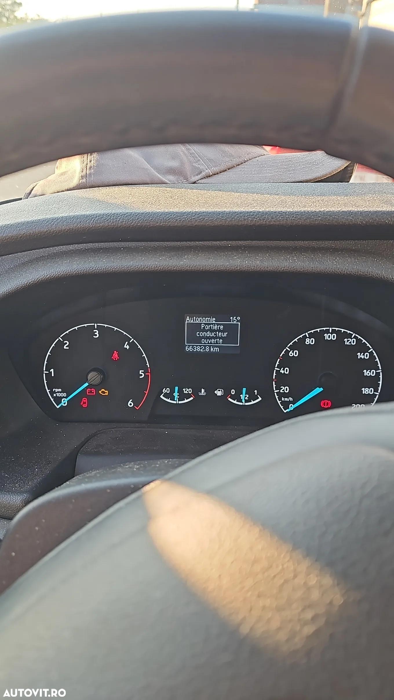 Ford Transit 310 2.0 EcoBlue 170 CP L3H2 Kombi FWD Trend - 9