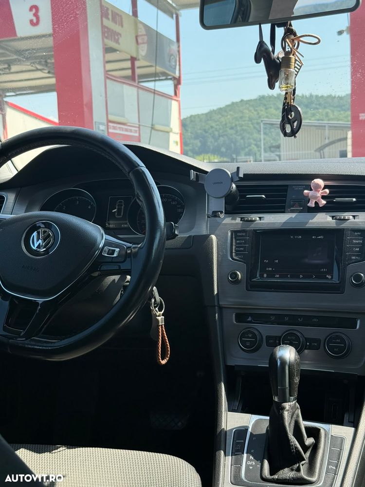 Volkswagen Golf 1.6 TDI DPF BMT DSG Comfortline - 21