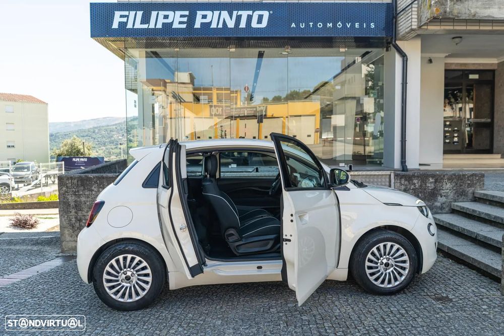 Fiat 500e 3 + 1 42 kWh - 4