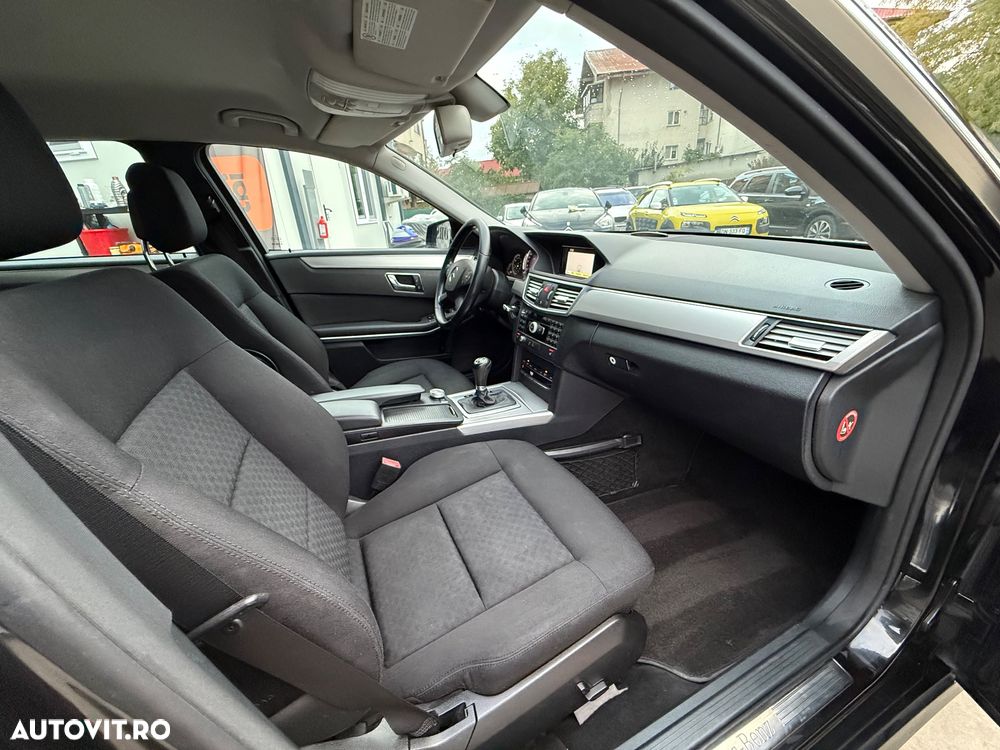 Mercedes-Benz E 220 BlueTEC BlueEFFICIENCY 7G-TRONIC Edition Avantgarde - 7