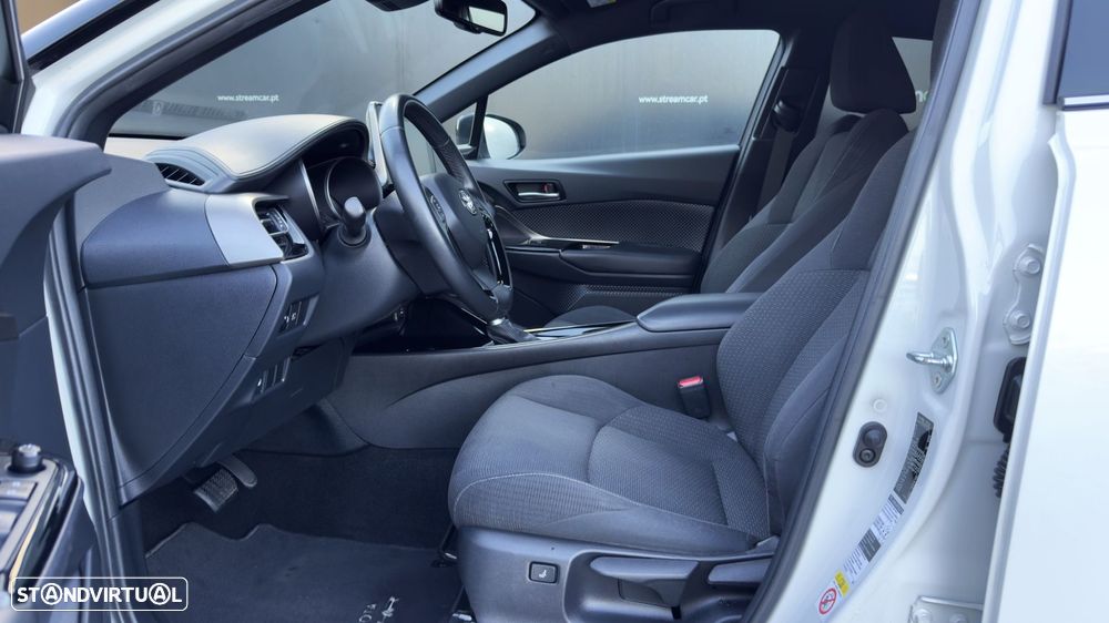 Toyota C-HR 1.8 HSD Comfort+P.Style - 11