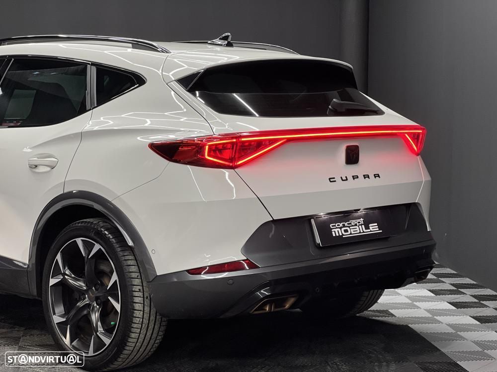 Cupra Formentor VZ 1.4 e-Hybrid DSG - 11