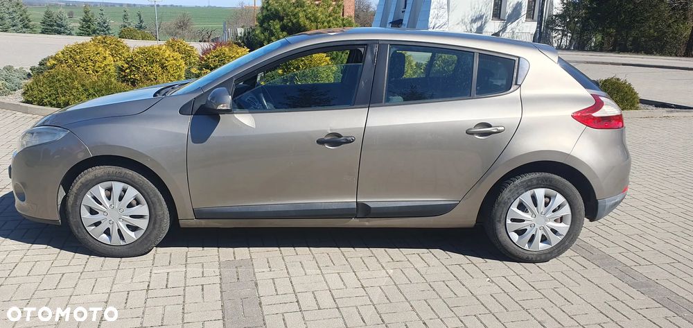 Renault Megane 1.5 dCi Authentique - 3