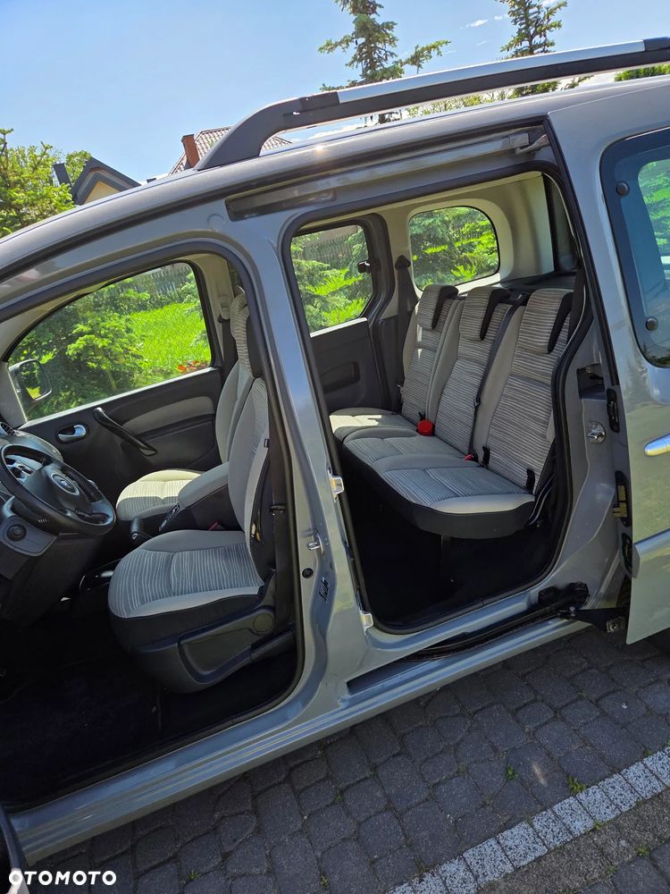 Renault Kangoo dCi 90 FAP TomTom Edition - 11
