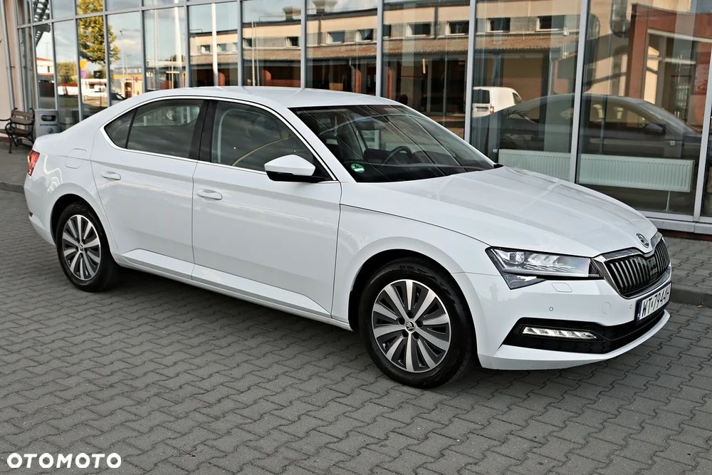 Skoda Superb 1.5 TSI Ambition DSG - 14