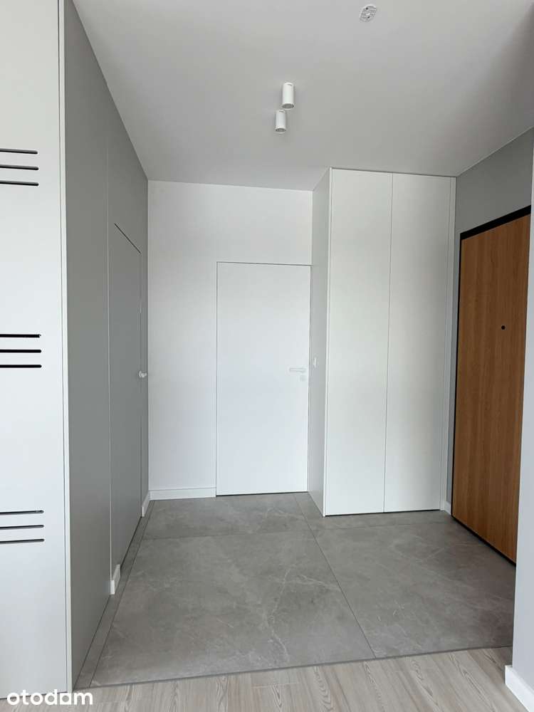 Wola-42 m2-Towarowa Square-Rondo Daszyńskiego-klima-garaż-NOWE