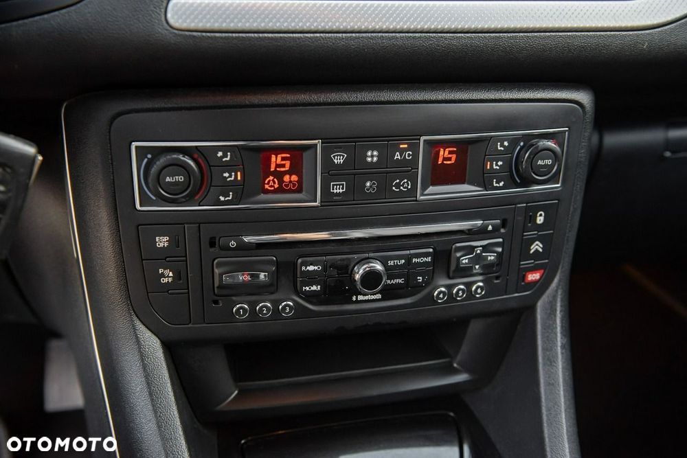 Citroën C5 2.0 HDi Exclusive Equilibre Navi - 22