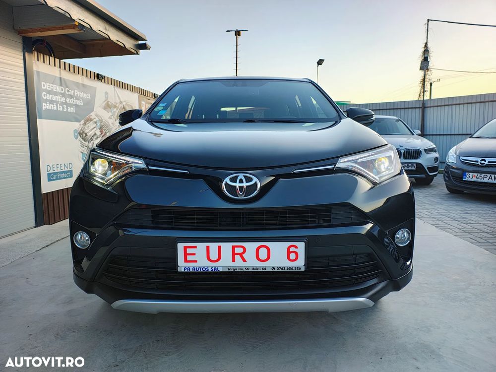 Toyota RAV4 2.0 D-4D 4x2 Start-Stop Executive - 25