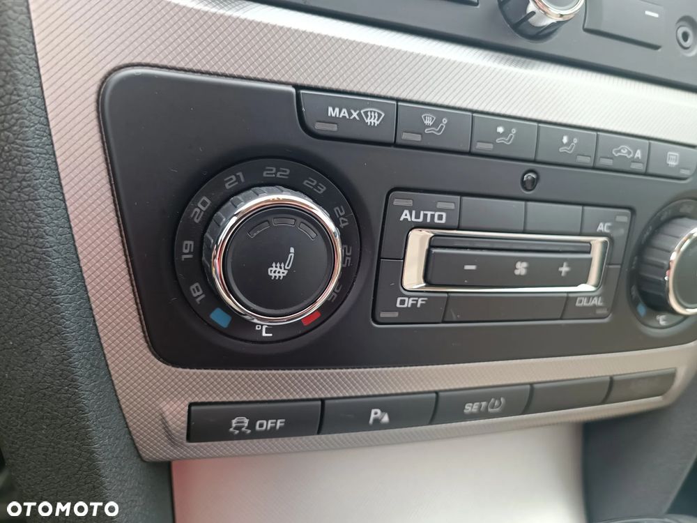 Skoda Octavia 1.4 TSI Elegance DSG - 21
