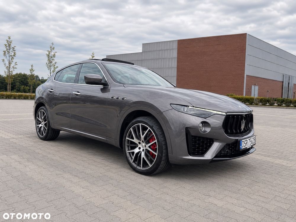 Maserati Levante - 8
