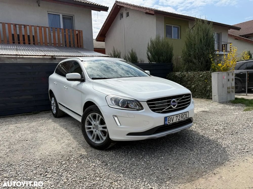Volvo XC 60 D4 Momentum Pro - 1