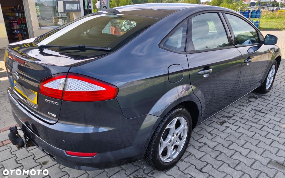 Ford Mondeo 1.8 TDCi Ambiente - 3