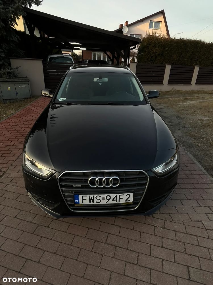 Audi A4 Avant - 13