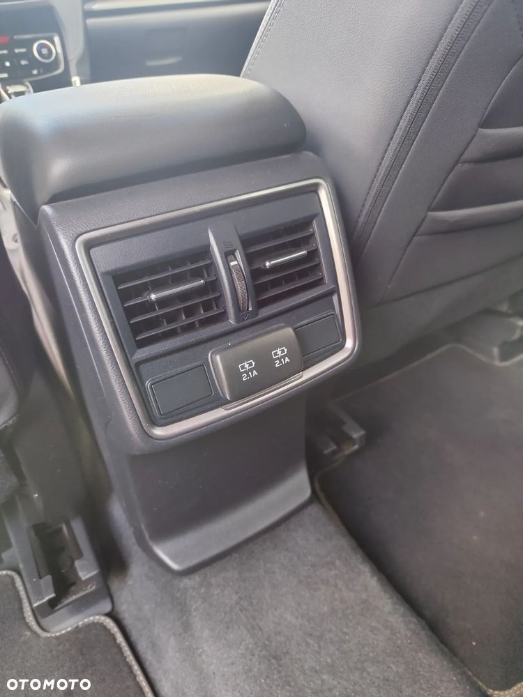 Subaru Forester ver-2-0-i-exclusive-special-eyesight-lineartronic - 38