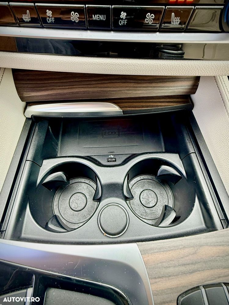 BMW Seria 5 520d xDrive AT - 14
