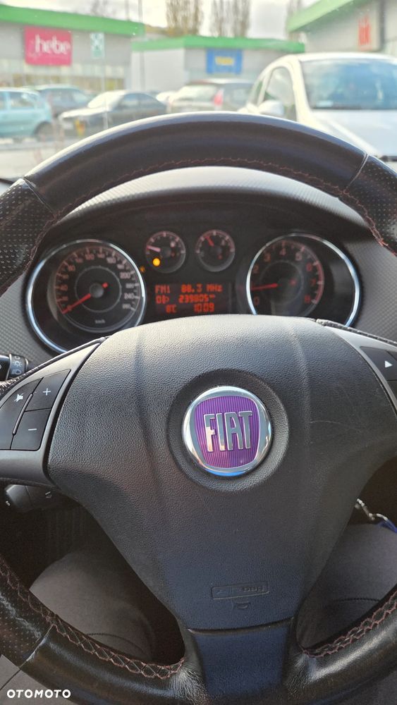 Fiat Bravo 1.4 T-JET 16V Dynamic - 31