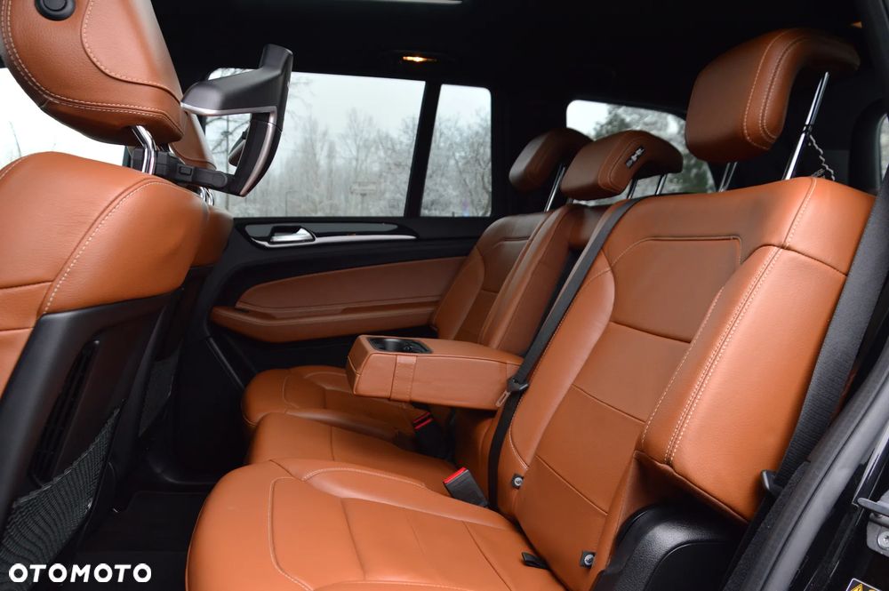 Mercedes-Benz GLS 350 d 4-Matic - 18