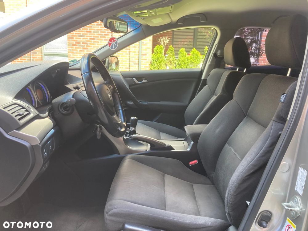 Honda Accord - 10