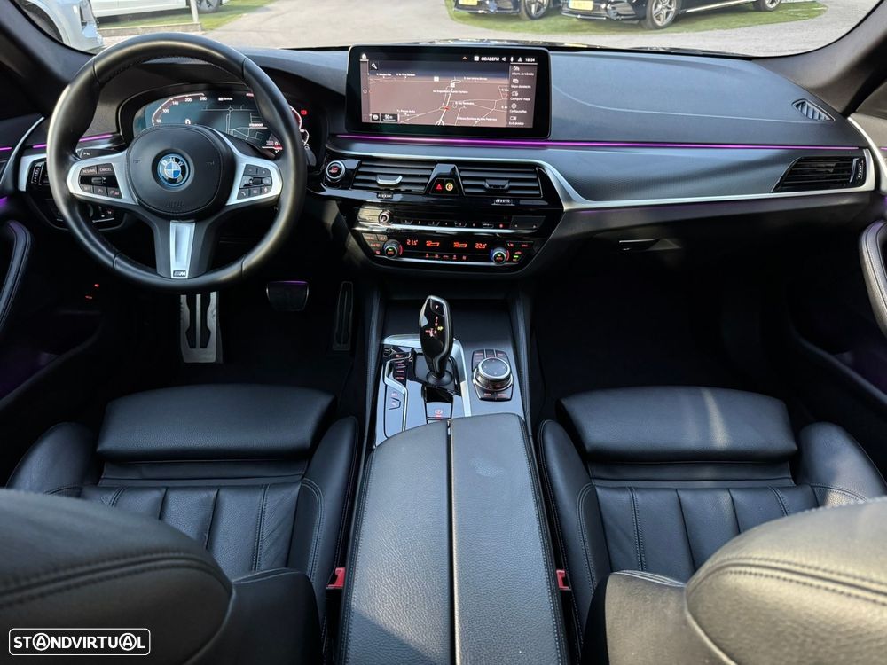 BMW 530 e Pack M - 23