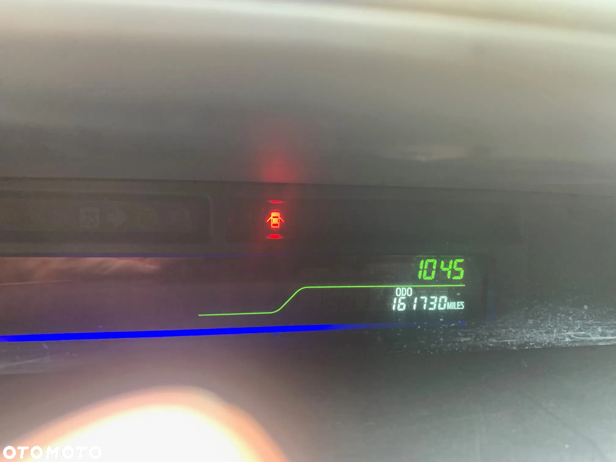 Toyota Prius+ (Hybrid) Life - 12