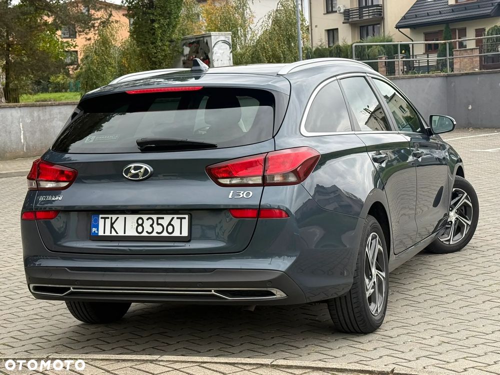 Hyundai i30 1.5 T-GDI 48V Comfort DCT - 19