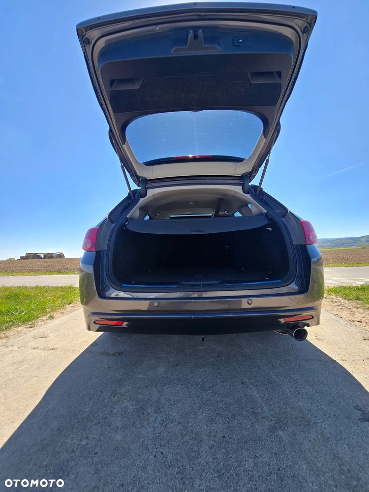 Honda Accord 2.0 Executive Nav - 9