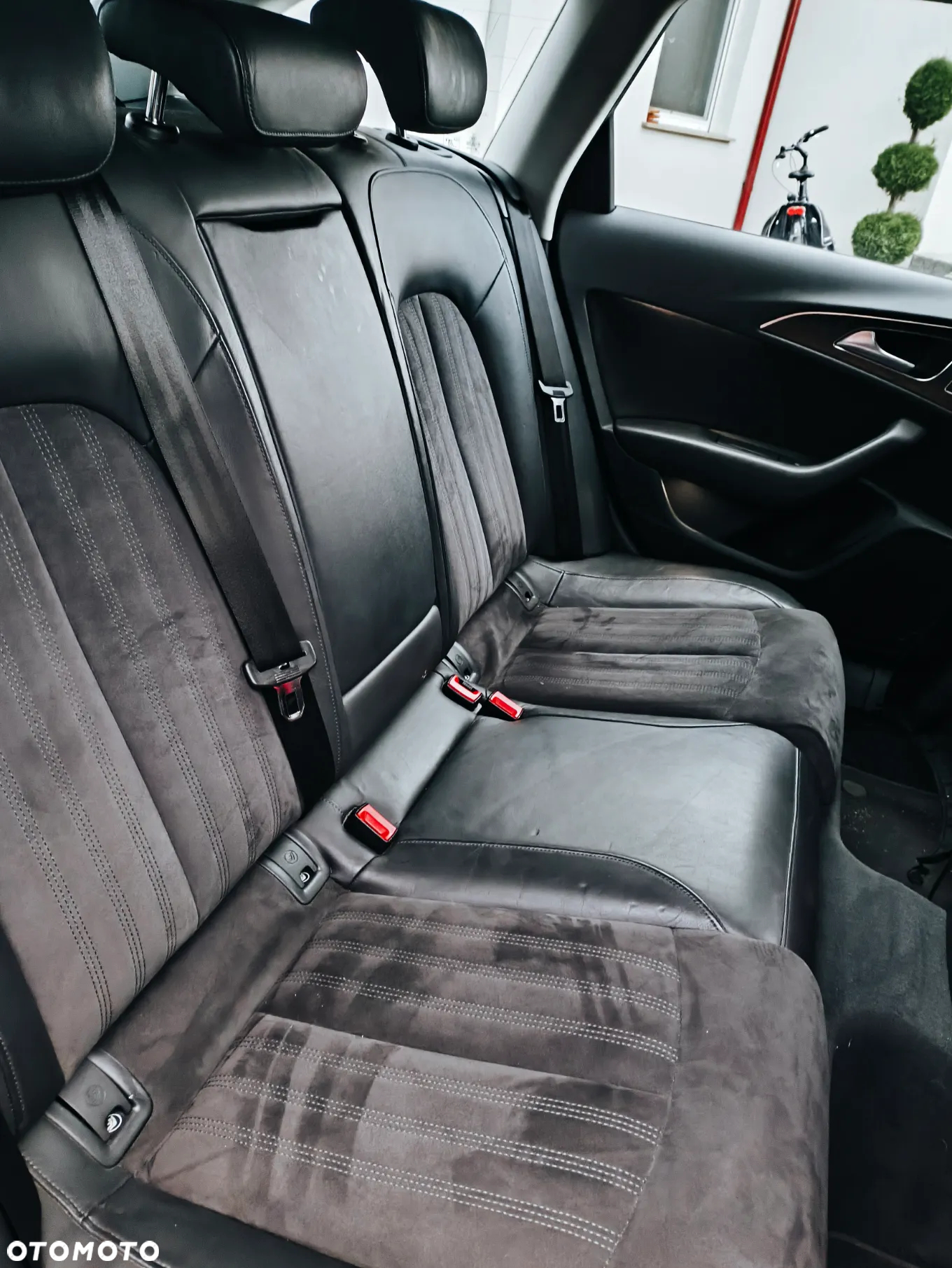 Audi A6 Allroad - 16