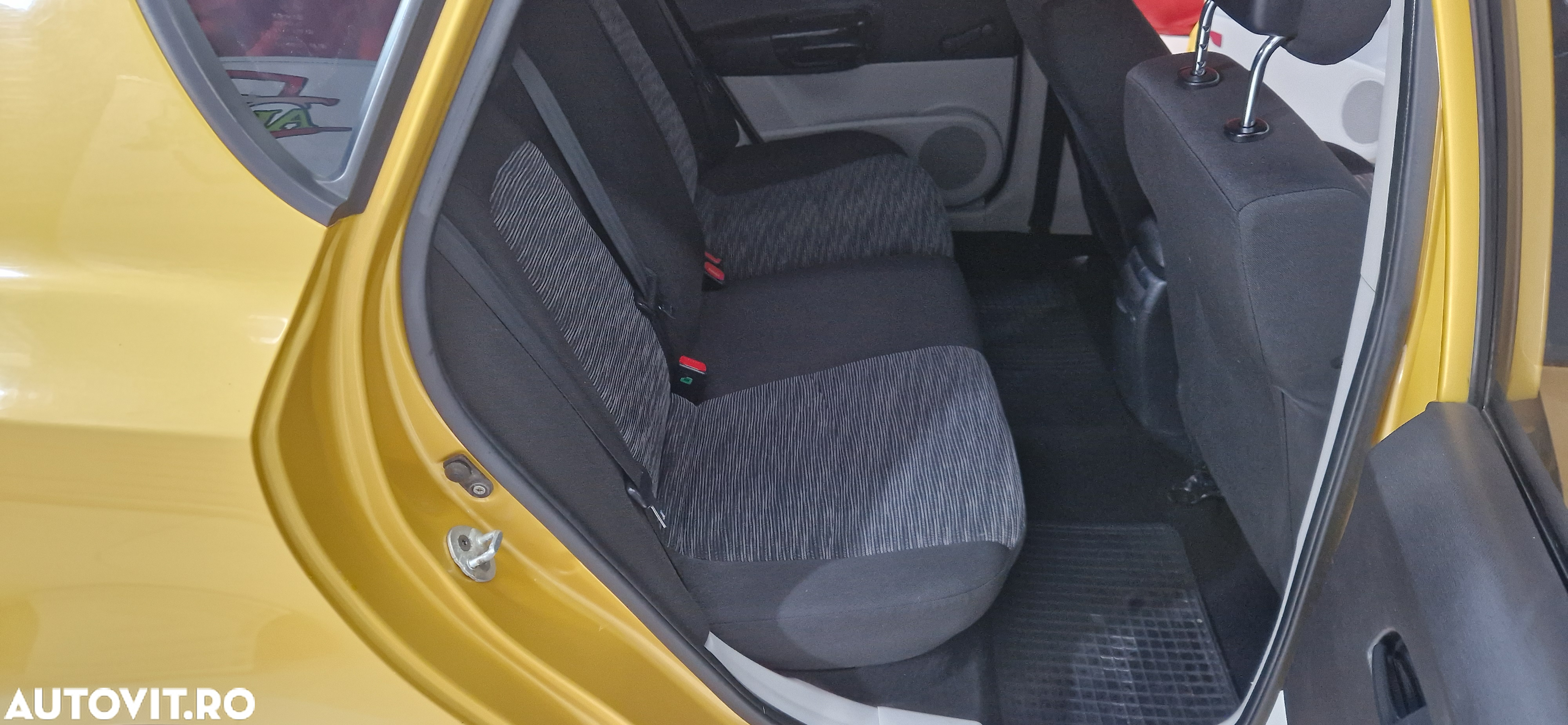Kia Ceed 1.6 CRDi 90 Vision - 17