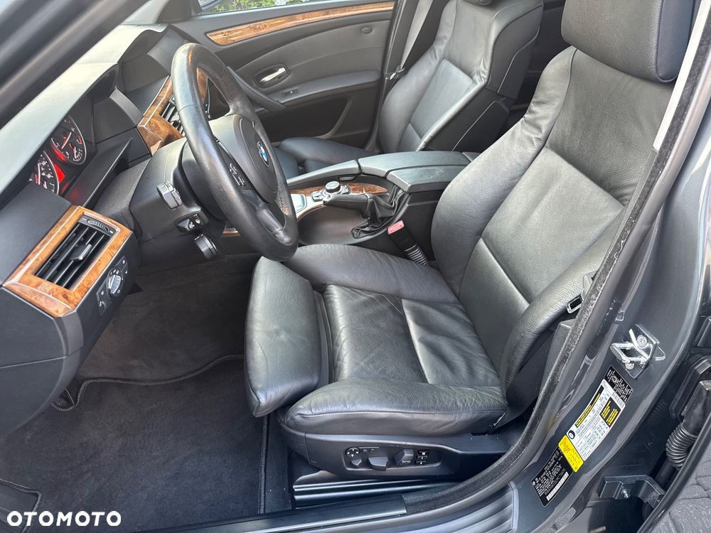 BMW Seria 5 - 24