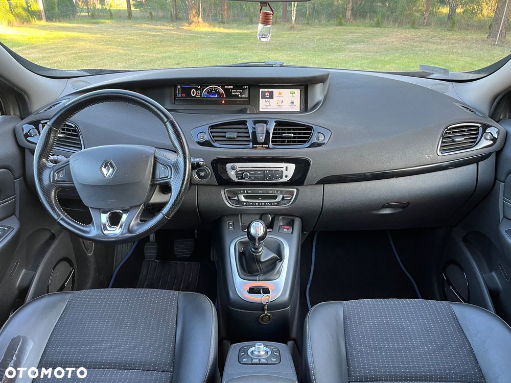 Renault Scenic 1.6 dCi Energy Bose - 13