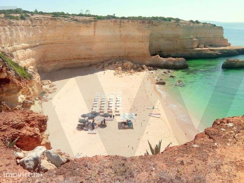 Terreno com Vista Mar e ruina para reconstruir - Grande imagem: 3/21