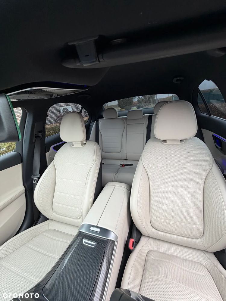 Mercedes-Benz Klasa C 220 d 4MATIC 9G-TRONIC - 14