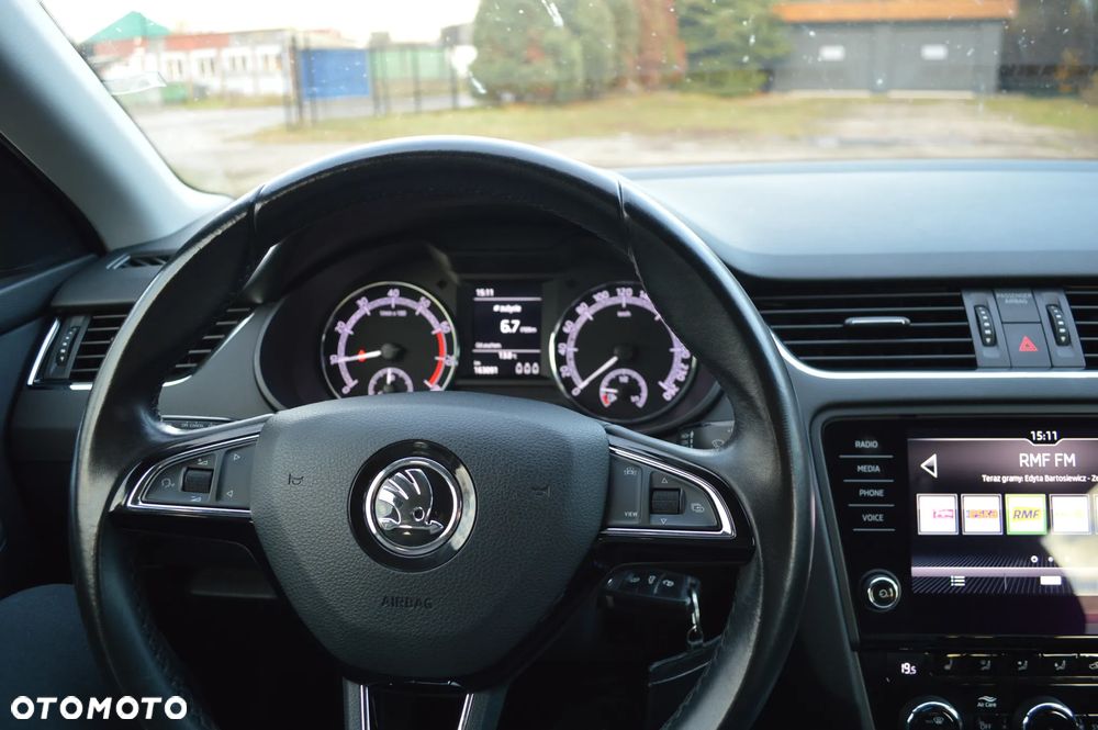 Skoda Octavia 1.5 TSI ACT Ambition - 8
