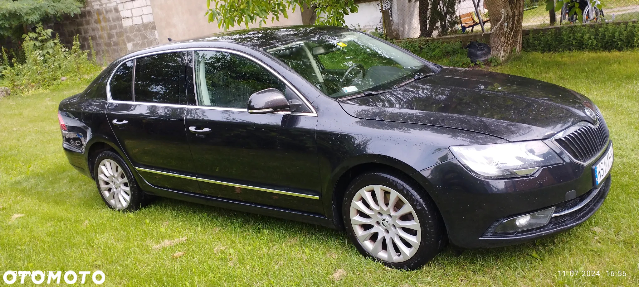 Skoda Superb 2.0 TDI DSG Ambition - 19