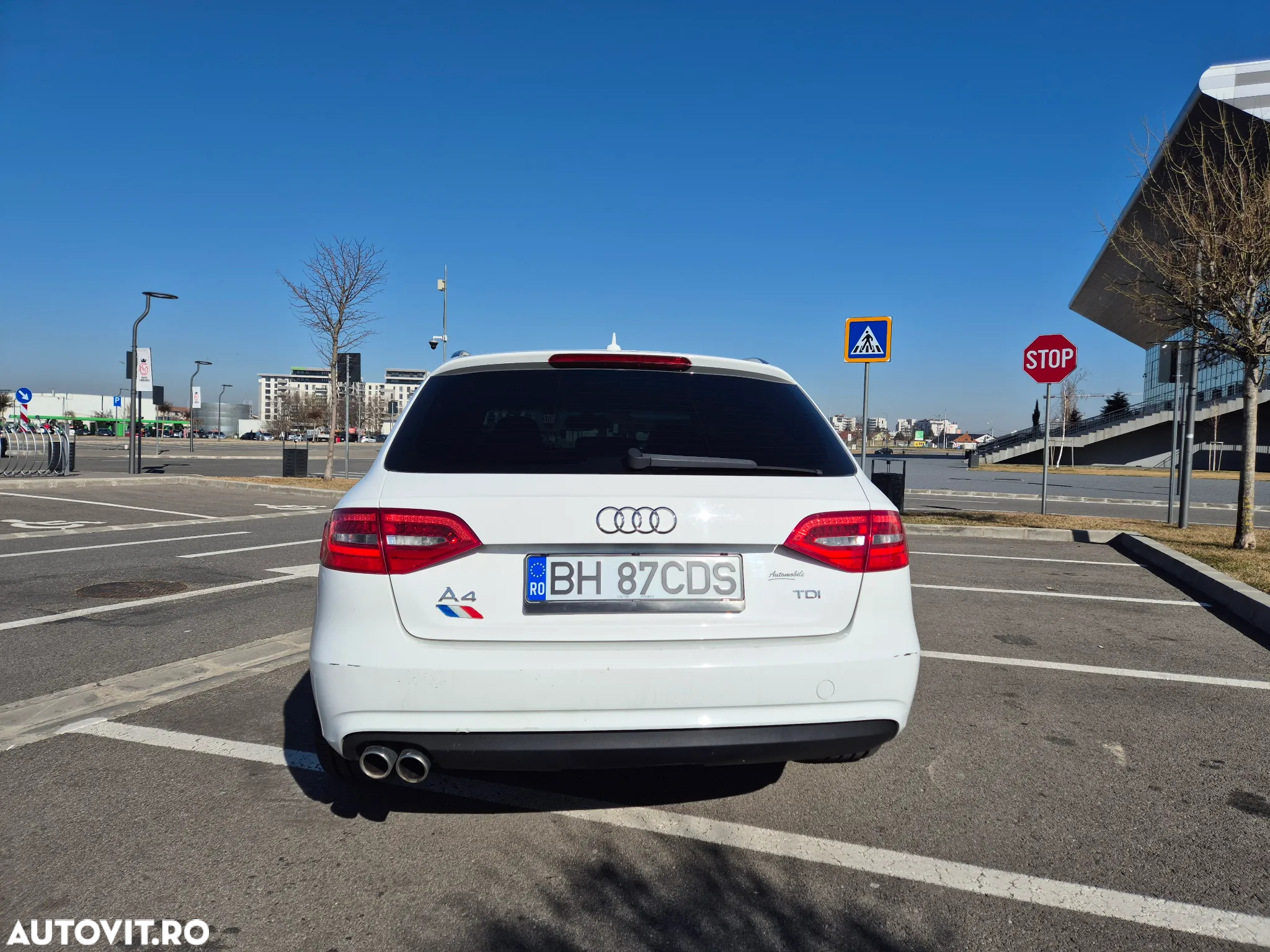 Audi A4 Avant 2.0 TDI DPF Ambiente - 2