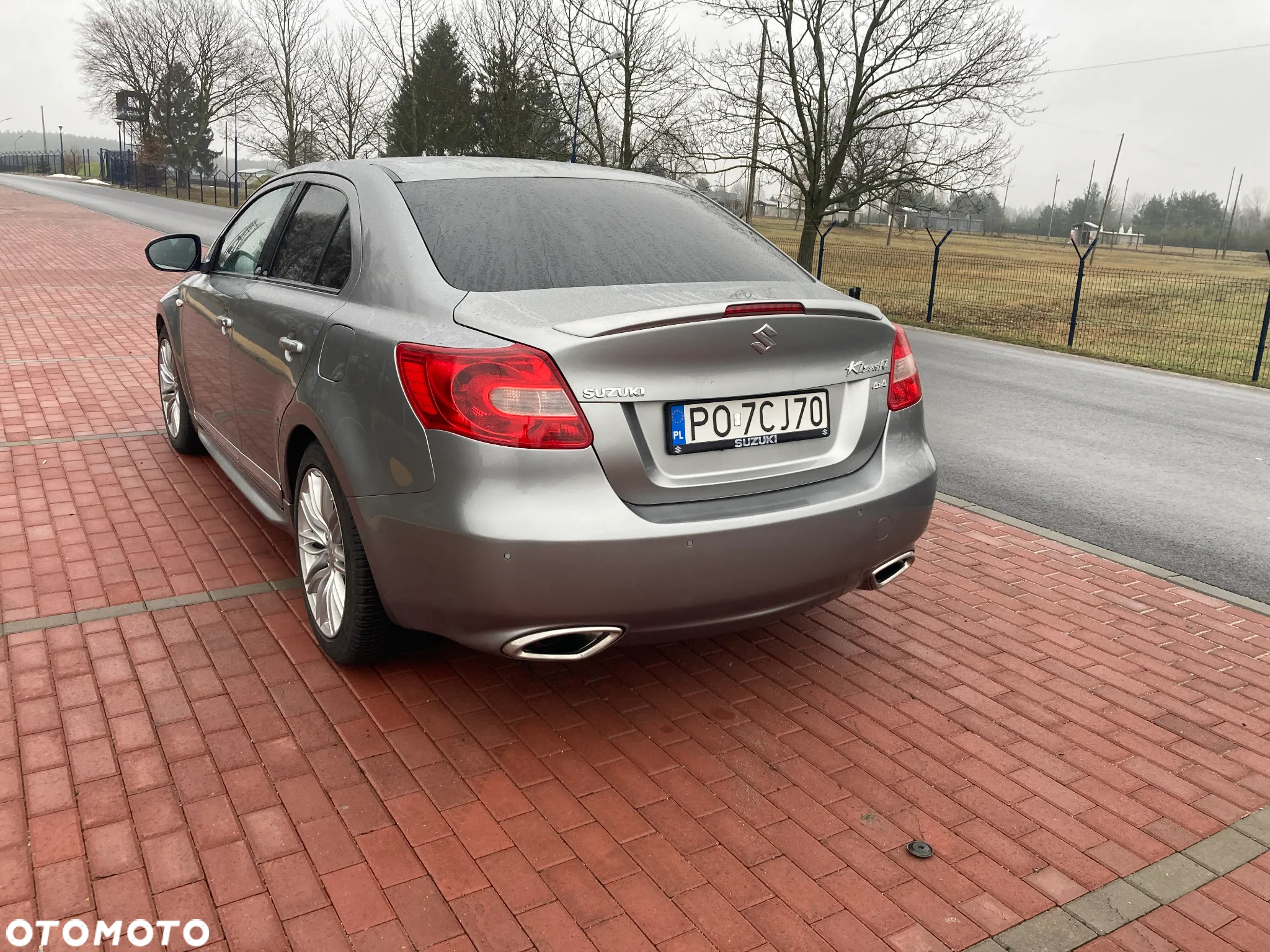 Suzuki Kizashi 2.4 4x4 CVT Sport - 7