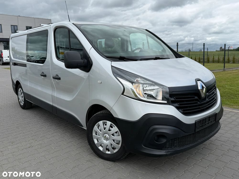 Renault Trafic - 1