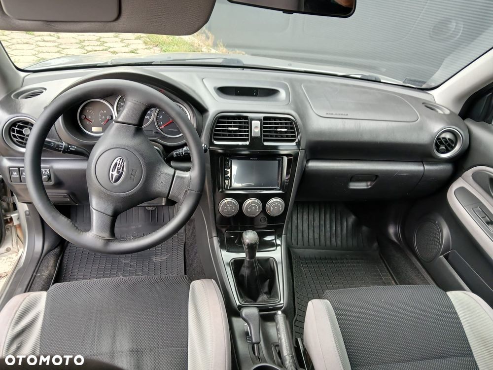 Subaru Impreza SW 2.0 RS - 6