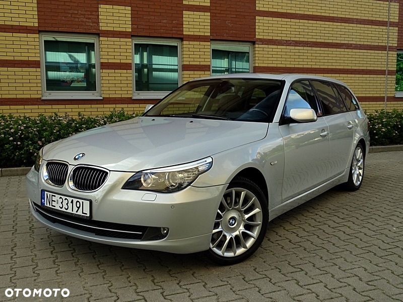 BMW Seria 5 530xi Touring Edition Exclusive - 1