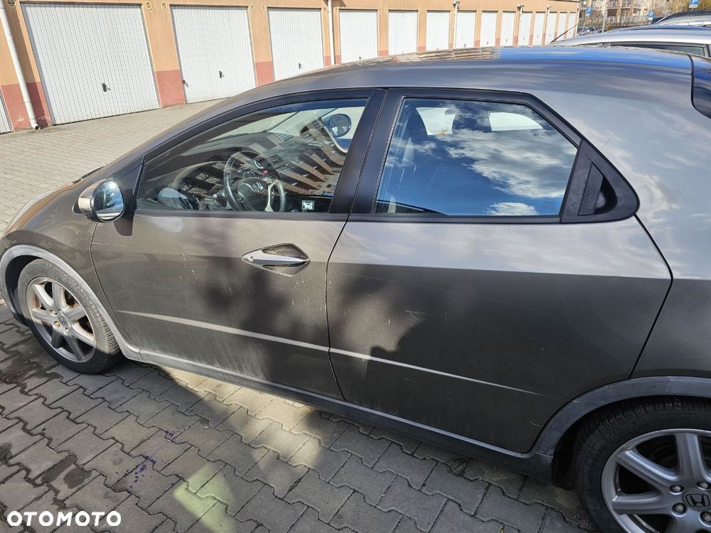 Honda Civic 1.8 Comfort - 19