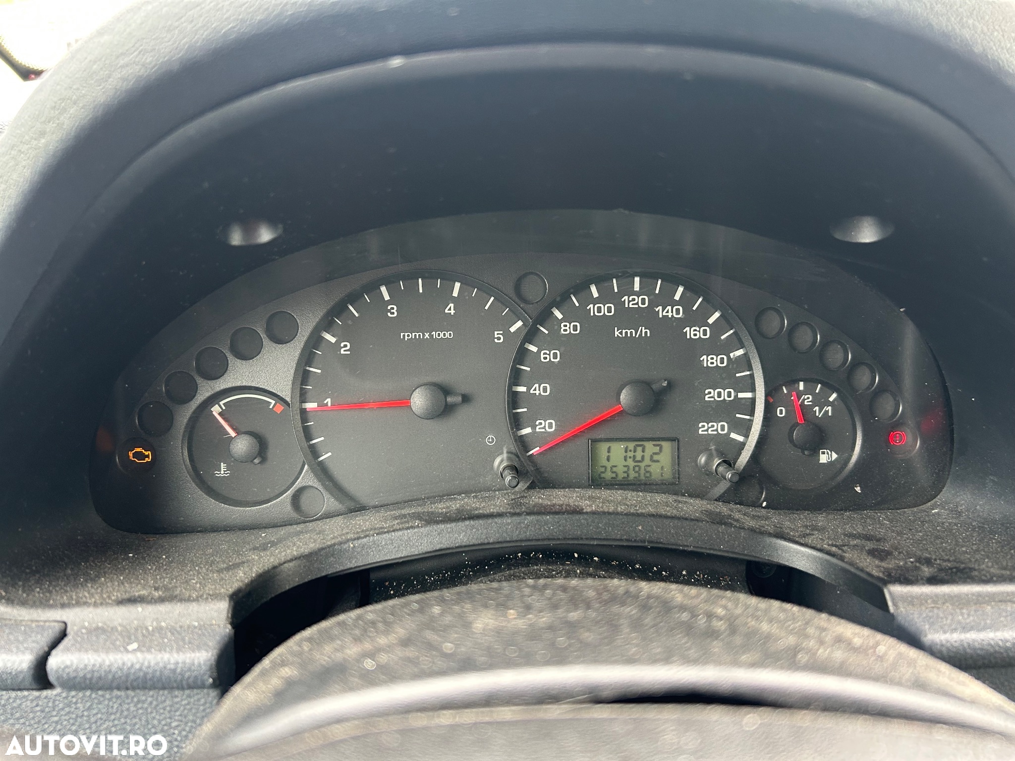 Ford Transit Connect - 11
