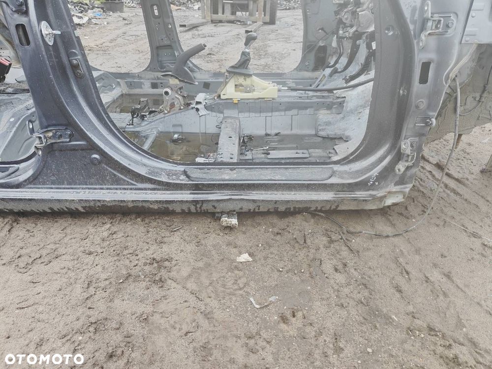 PRÓG PRAWY + SŁUPEK ŚRODKOWY KIA CEED II KOMBI BE - 4
